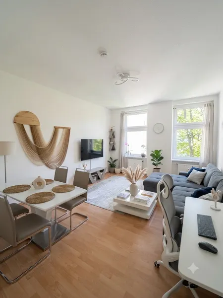 Fully Furnished   2-Zimmer Apartment for Sublet (Available from September) — photo 1